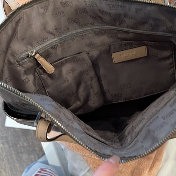 NWOT Michael Kors purse 👜 - Picture 5 of 6